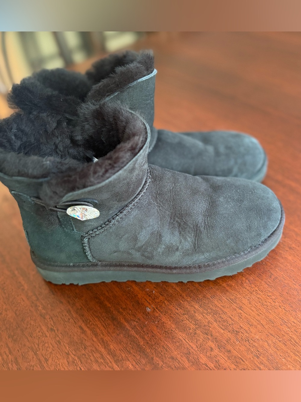Women’s UGG boots size 8